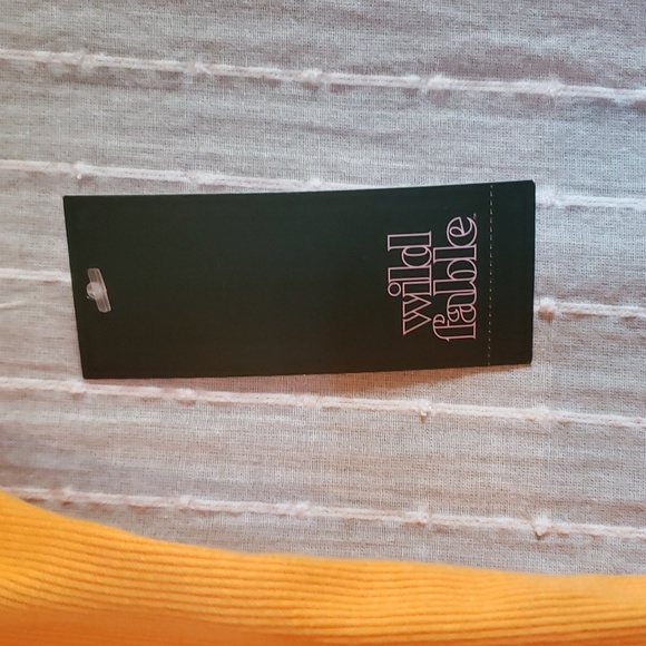 $5 IF YOU PURCHASE 5 OR MORE - WILD FABLE orange tank - Picture 3 of 6